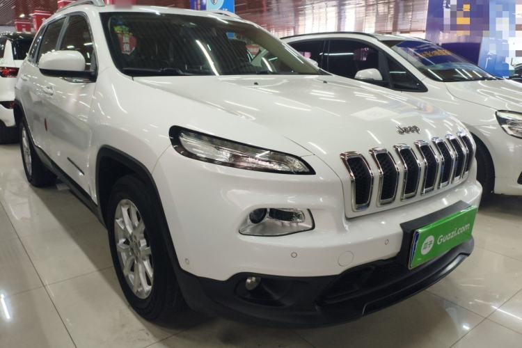Used Jeep Cherokee 2016 2.4L Leading Smart Version