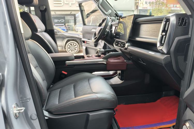 Used JETOUR Traveler 2023 2.0T Four-Wheel Drive Conqueror