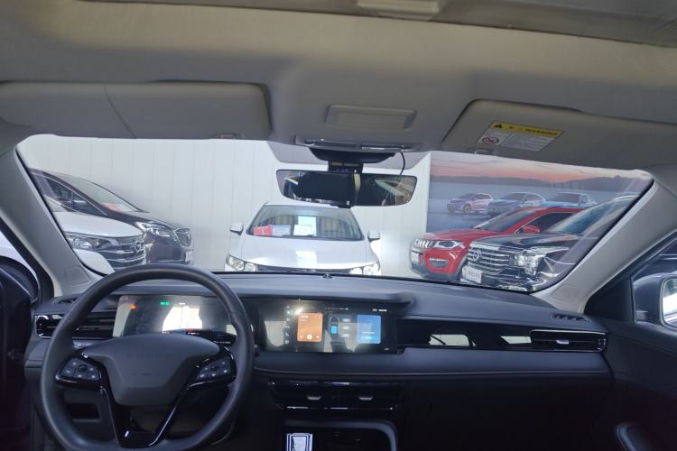 Used Roewe i5 2023 1.5L CVT Luxury Edition
