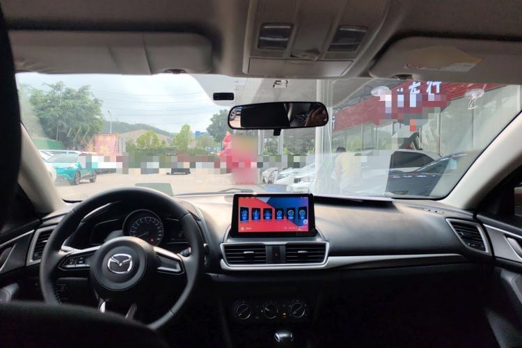 Used Mazda 3 Axela 2017 Sedan 1.5L Automatic Comfort Model Emission Standard China V Center Console
