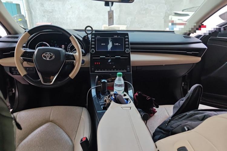 Used Toyota Avalon 2019 Dual-Engine 2.5L Luxury Edition China VI Standard
