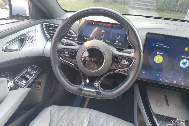 Used BYD Seal 2022 550 km Standard Range Rear-Wheel Drive Prestige Version Steering Wheel