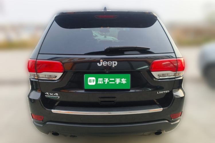 Used Jeep Grand Cherokee 2014 3.0TD Diesel Comfort Navigation Version Rear