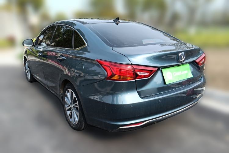 Used CHANGAN Raeton CC 2018 1.5T Automatic Haoya Model Guangmang Edition China V Standard
