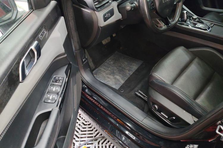 Used Lynk & Co 03 2022 2.0TD DCT JingPro Driver Seat