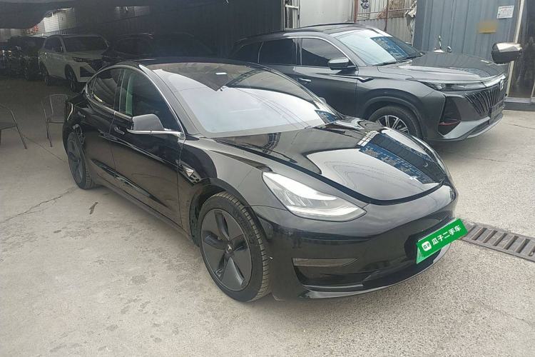 Used Tesla Model 3 2019 Long-Range All-Wheel-Drive Version