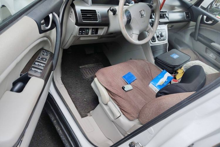 Used Honda Elysion 2015 2.4L VTi Luxury Edition