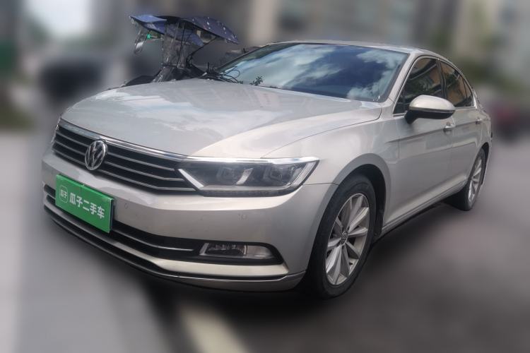 Used Volkswagen Magotan 2019 330TSI DSG Leading Model China VI Standard