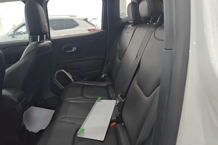 Used Jeep Renegade 2017 180TS Automatic All-Wheel Drive Versatile Edition