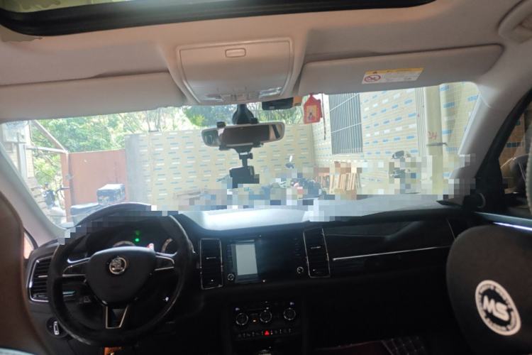 Used Skoda Kodiaq 2018 TSI380 7-Seater Four-Wheel-Drive Flagship Edition Center Console