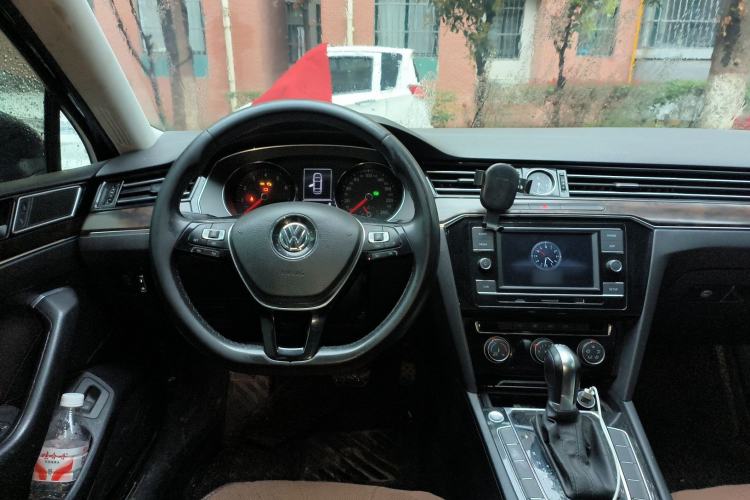 Used Volkswagen Magotan 2019 330TSI DSG Leading Model China VI Standard