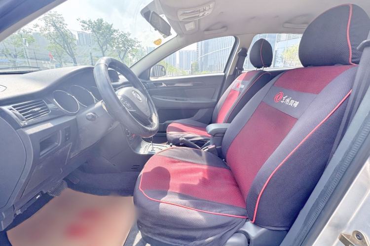 Used Dongfeng Aeolus H30 2014 CROSS 1.5L Automatic Luxury Model
