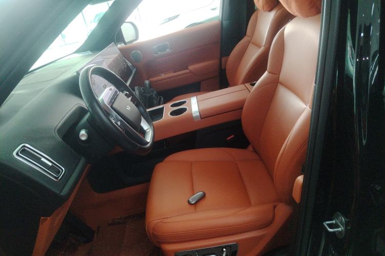 Used Li Auto L8 2023 Pro Model
