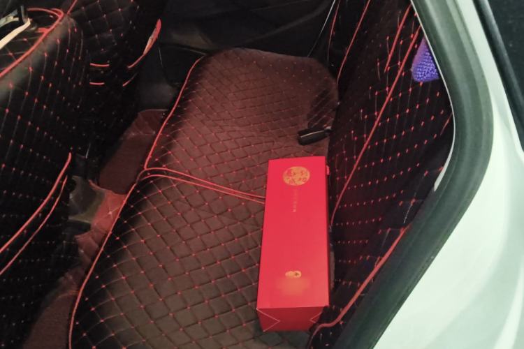 Used Volkswagen Polo 2016 1.6L Automatic Comfort Model