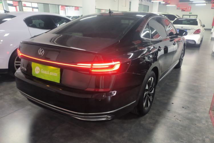 Used Volkswagen Passat 2023 330TSI Starry Elite Edition