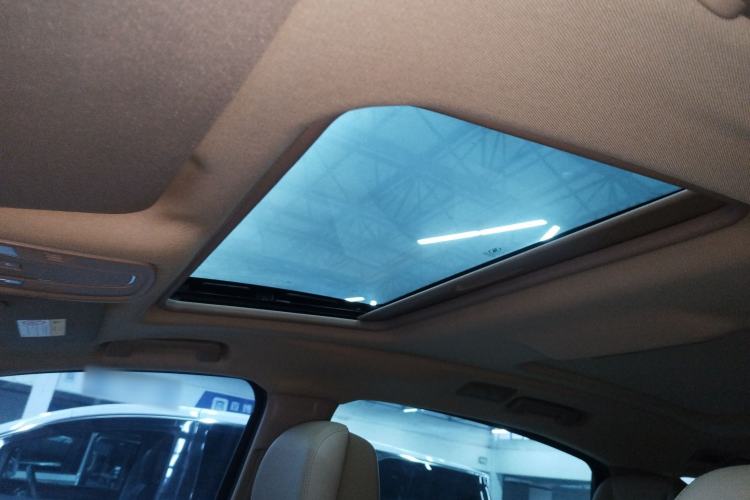 Used Buick GL8 2017 ES 28T Premium Version China V Standard