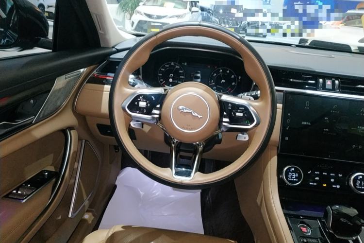 Used Jaguar XFL 2022 XFL 2.0T P250 Two-Wheel-Drive Prestige Luxury Edition
