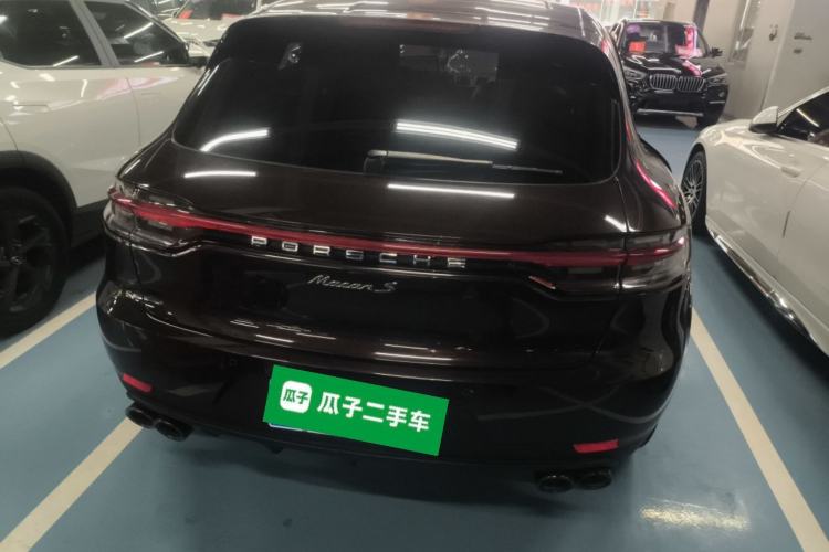 Used Porsche Macan 2018 Macan 2.0T Rear