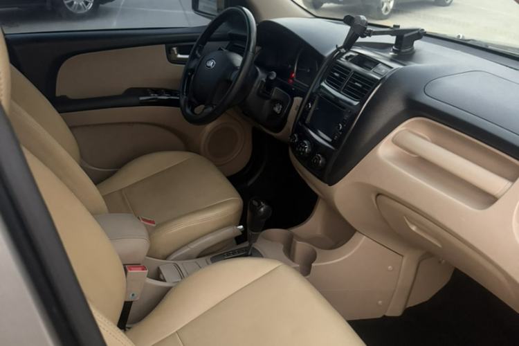 Used Kia Sportage 2013 2.0L Automatic Two-Wheel Drive GL Trim
