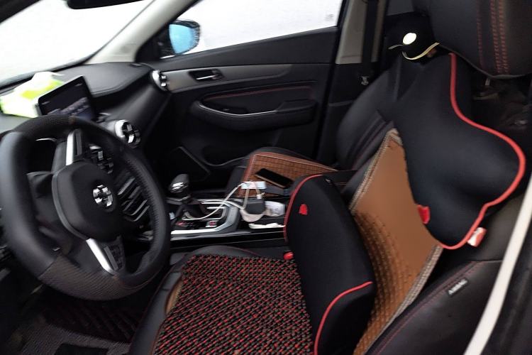 Used BAIC Beijing X5 2018 1.5T CVT New Smart Version China V Emission Standard
