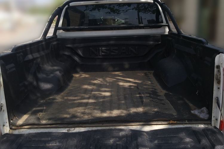 Used Dongfeng Ruichi 6 2020 2.3T Manual Two-Wheel Drive Diesel Standard Version China VI Emission Standard with Long Cargo Bed M9T Trunk