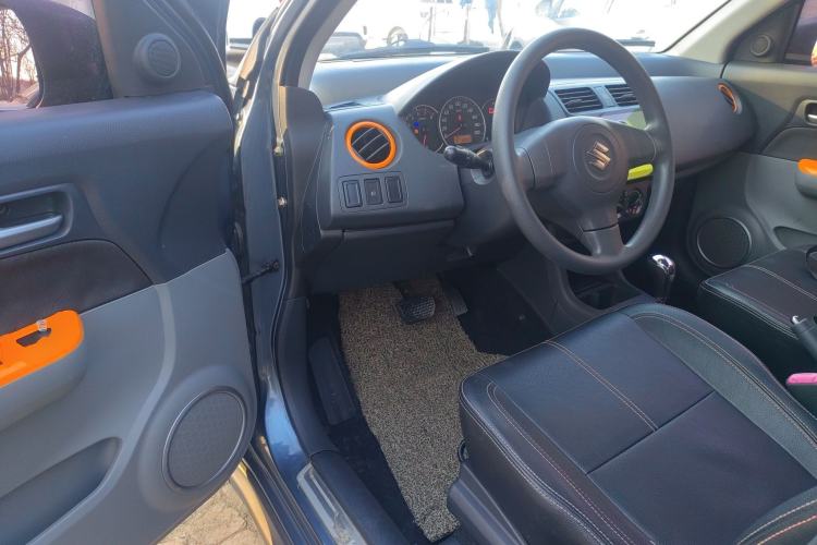 Used Suzuki Swift 2016 1.5L Automatic Fashionable Coolplay Edition