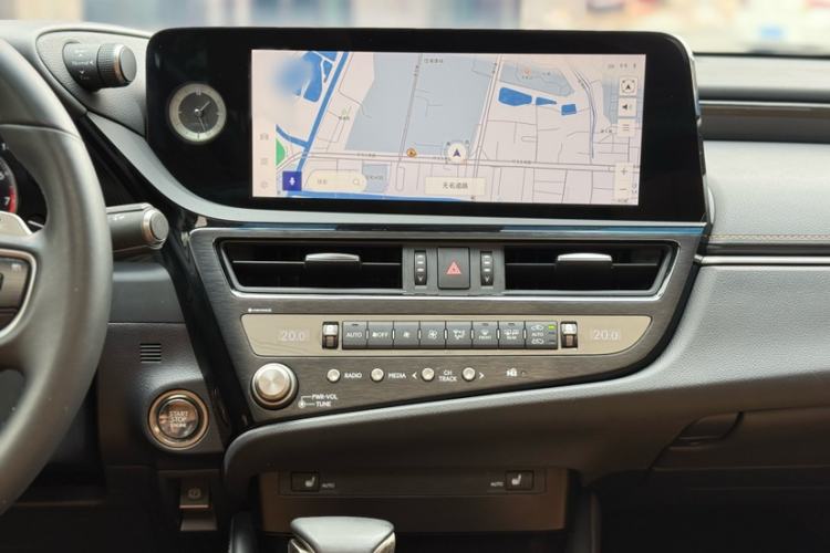 Used Lexus ES 2023 200 Excellence Edition