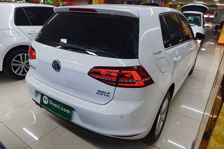 Used Volkswagen Golf 2017 230TSI Manual Comfort Edition – Celebrating Milestone of One Million Units
