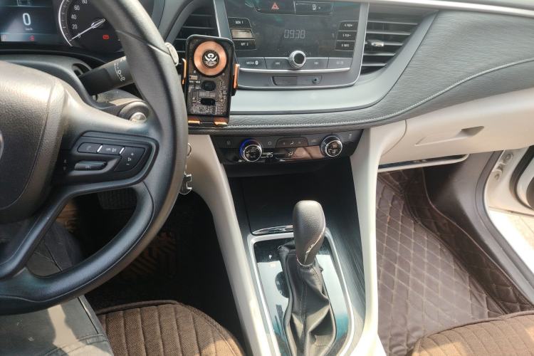 Used Buick GL6 2018 18T 6-Seater Elite Model
