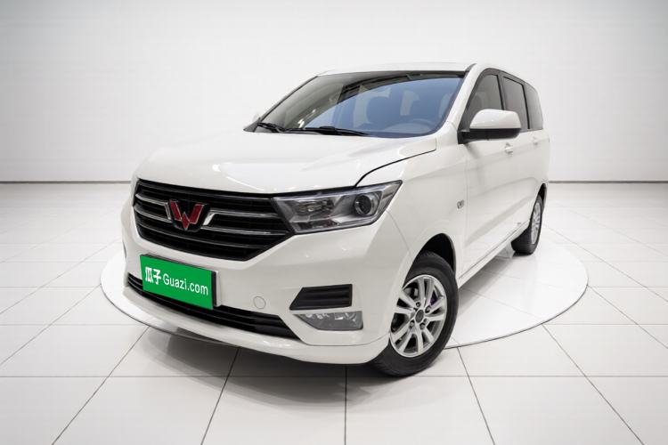 Used Wuling Hongguang 2019 1.5L S Comfort Edition China VI LAR
