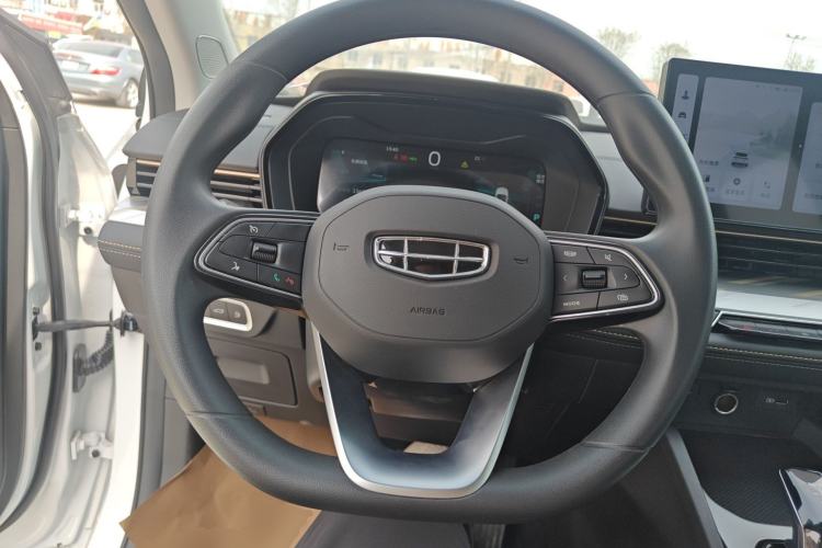 Used Geely Auto Emgrand L HiP 2024 Longteng Edition 1.5TD-DHT Pro 100KM Superior Model Steering Wheel