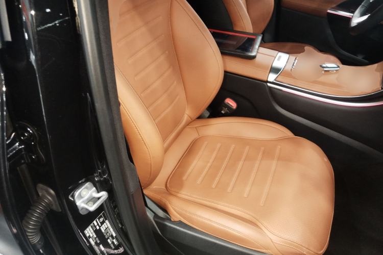 Used Mercedes-Benz GLC 2023 Refreshed GLC 300 L 4MATIC Dynamic Edition 5 Seats