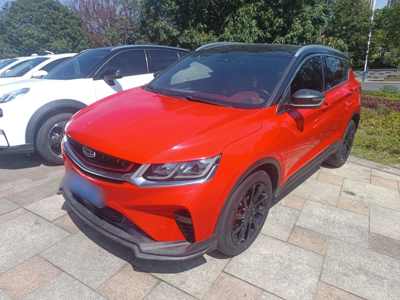 Под передней частью автомобиля