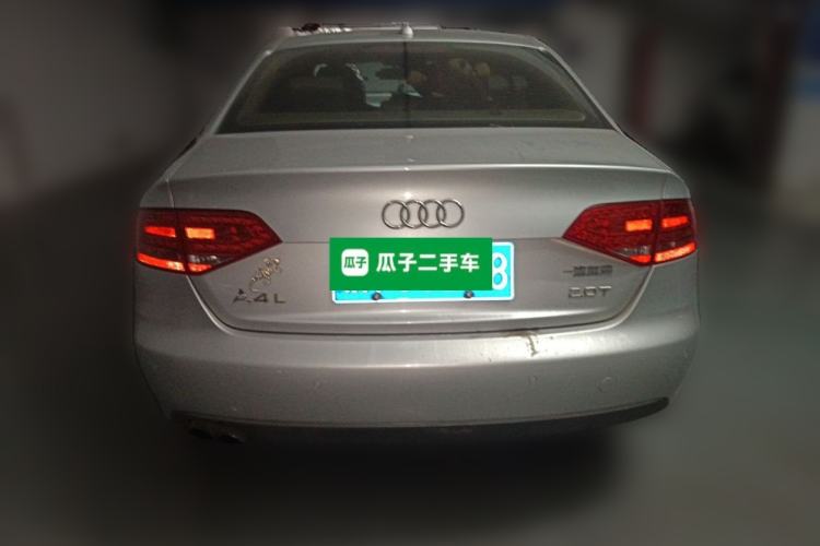 Used Audi A4L 2012 2.0 TFSI automatic standard version