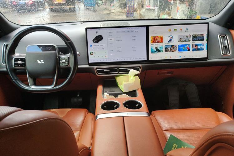Used Li Auto L8 2023 Air model Center Console