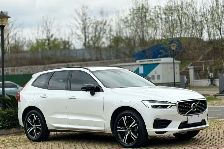 Used Volvo XC60 2020 T5 4x4 Smart & Dynamic Sport Edition