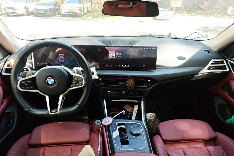 Used BMW 4 Series 2024 425i Gran Coupe M Sport Package Center Console