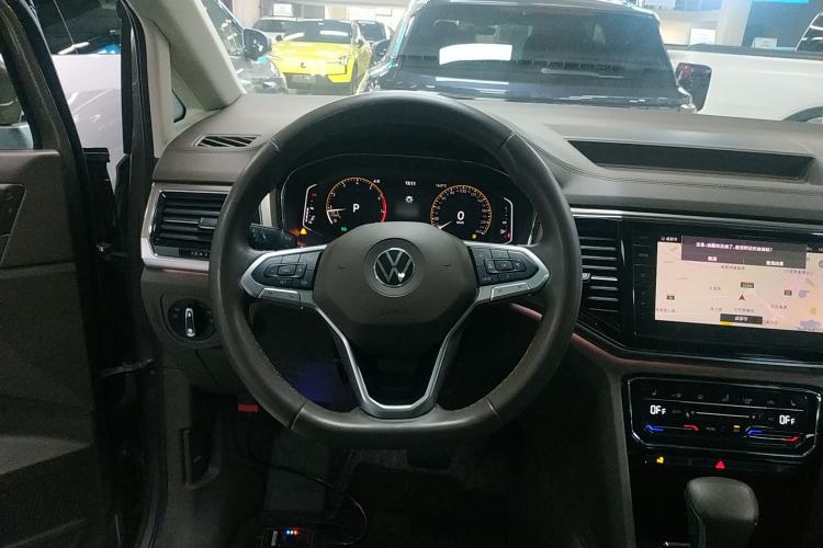 Used Volkswagen Viloran 2020 330TSI Luxury Edition