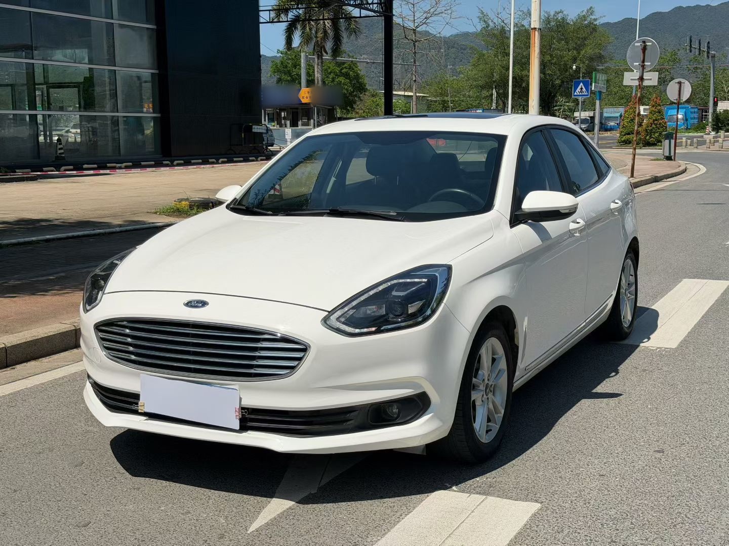 Parte inferior delantera