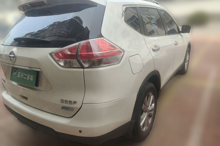 Used Nissan X-Trail 2014 2.0L CVT Comfort Edition 2WD Rear Right 45 Deg