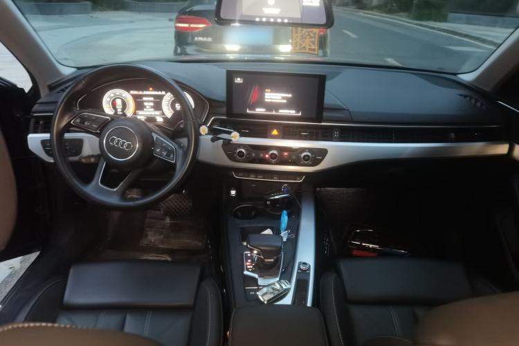 Used Audi A4L 2022 40 TFSI Fashion Dynamic Model