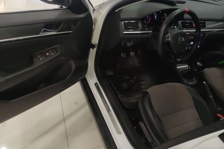 Used Volkswagen C-TREK 2018 1.5L Manual Comfort Model