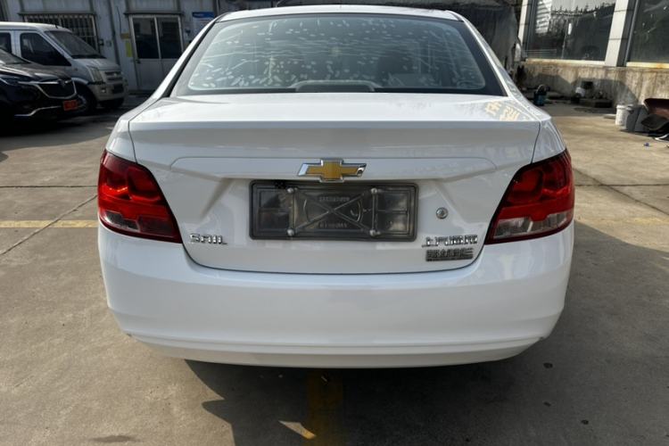 Used Chevrolet Sail 2015 Sail 3 1.5L Manual with Ideal Sunroof Edition