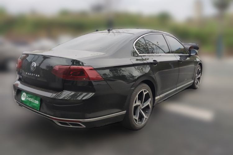 Used Volkswagen Magotan 2023 2 Million Units Commemorative Edition 330TSI DSG Luxury Version Rear Right 45 Deg