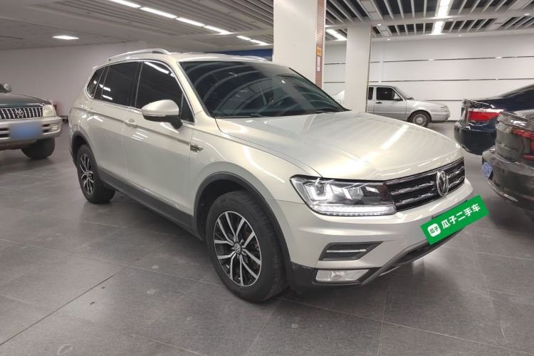 Used Volkswagen Tiguan L 2018 330TSI Automatic Two-Wheel Drive Luxury Edition