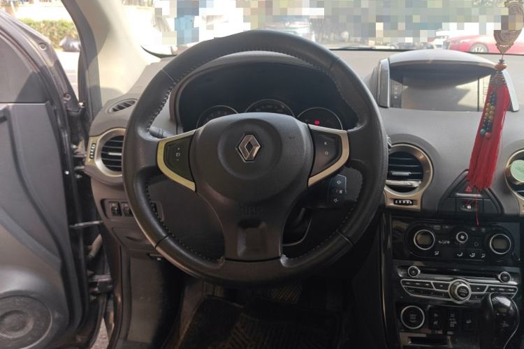 Used Renault Koleos 2013 2.5L 4x4 Comfort Edition