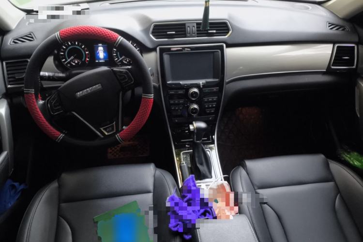 Used Haval H2 2016 Red Label 1.5T Automatic Two-Wheel Drive Elite Model
