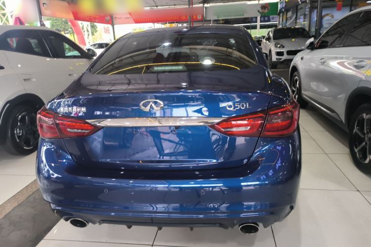 Used Infiniti Q50L 2018 2.0T Comfort Edition China VI Standard Rear