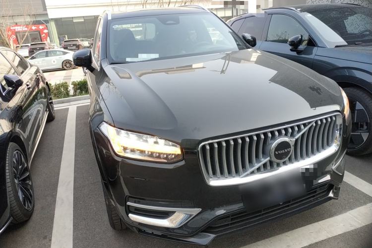 Used Volvo XC90 2023 B6 Zhiya Luxury 7-Seater
