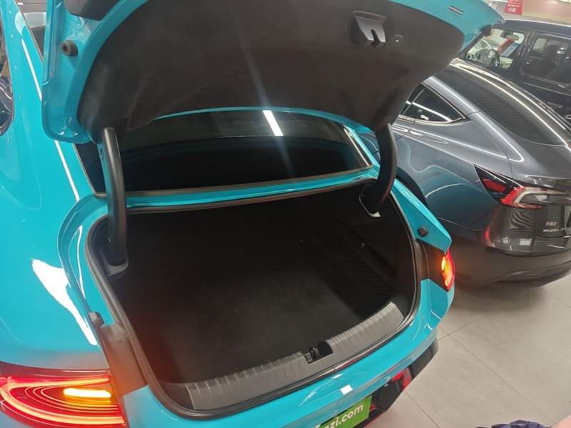 Used Xiaomi Auto SU7 2024 Four-Wheel Drive Ultra-Long Range Advanced Intelligent Driving Max Edition — 18